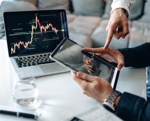 Trande Finance dan Bank Garansi